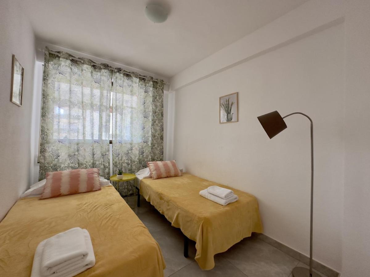 Calanyas Sea View Apartment Бенідорм Екстер'єр фото